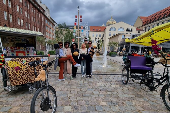 Berlin Rickshaw Tours Historical & Photo City Tour 120min - Sightseeing - Photo Opportunities with a Professional Photographer