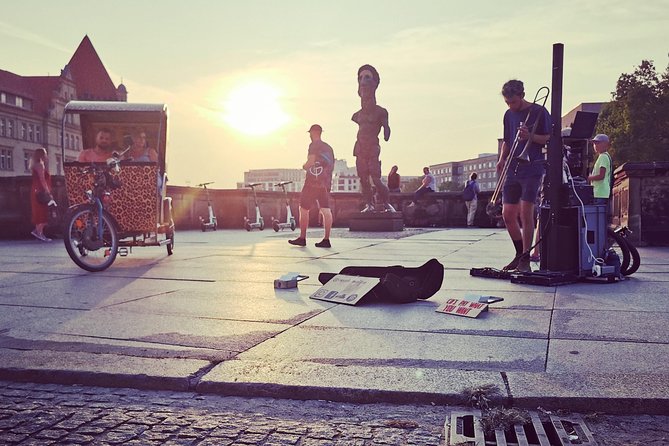 Berlin Rickshaw Tours Historical & Photo City Tour 120min - Sightseeing - Comfort and Convenience with Extras