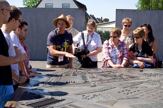 Berlin: Sachsenhausen Concentration Camp Tour in English - The Role of the Expert Guide and Their Approach