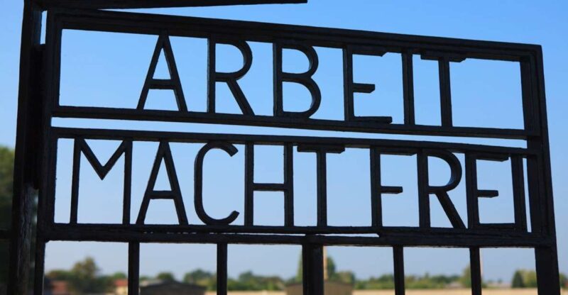 Berlin: Sachsenhausen Memorial 6-Hour Tour in Spanish - Discover the Sachsenhausen Concentration Camp with a Spanish Guide at an Affordable Price