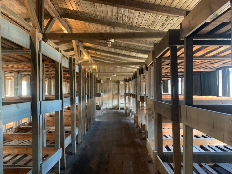 Berlin: Sachsenhausen Memorial 6-Hour Tour in Spanish - Key Points