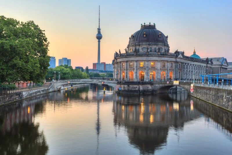Berlin: Scavenger Hunt Self-Guided Tour - How the Riddles and Tasks Enhance the Experience