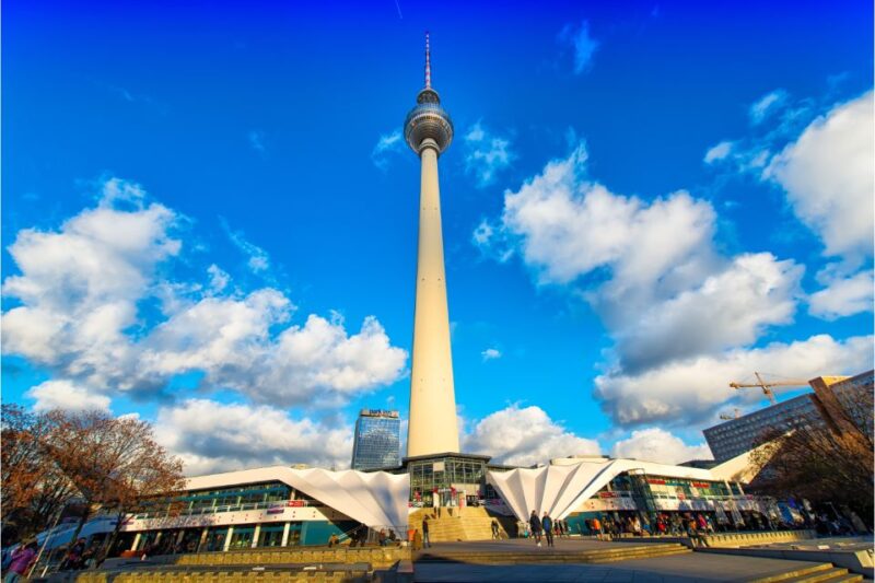 Berlin: Self-Guided Family and School Class Scavenger Hunt - Practical Details and Accessibility