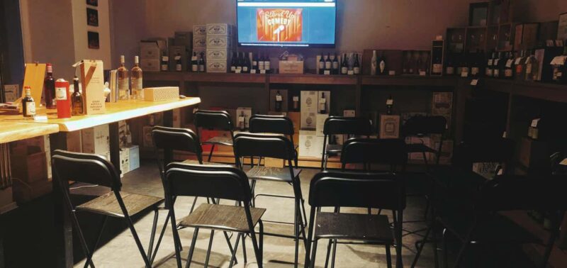 Berlin: Sip Up Comedy - Stand Up Comedy with Wine Tasting - Key Points