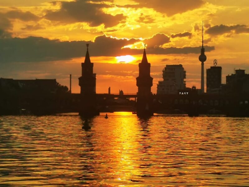 Berlin: Solar Powered Sunset Catamaran Cruise & Audio Guide - Audio Guides: Multilingual and Discreet