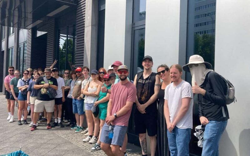 Berlin Stories of Power, Division & Daily Life Tour - Discover Berlin’s Stories of Power, Division & Daily Life in 5 Hours