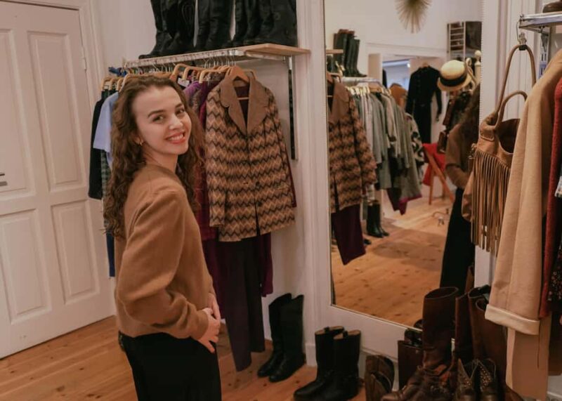 Berlin: Stylish Eco Vintage Shopping Tour With Local Guide - The Coffee Break and Local Café Atmosphere