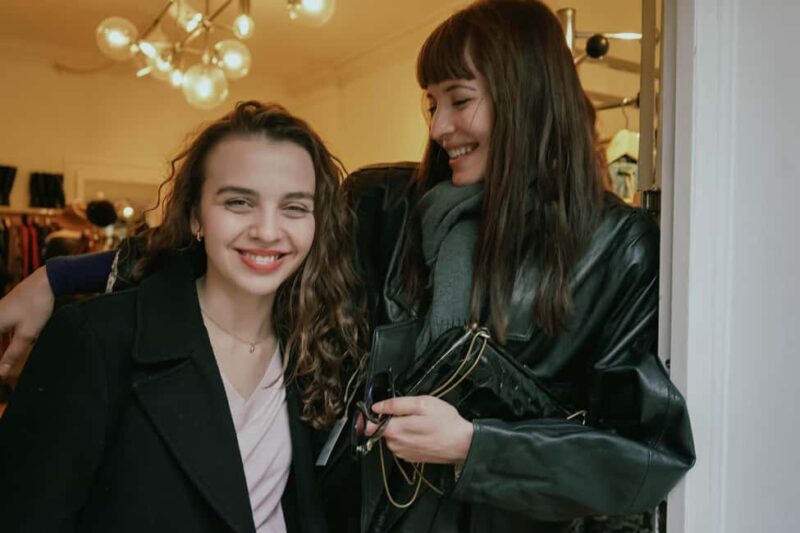 Berlin: Stylish Eco Vintage Shopping Tour With Local Guide - Hidden Spots and Boutique Highlights