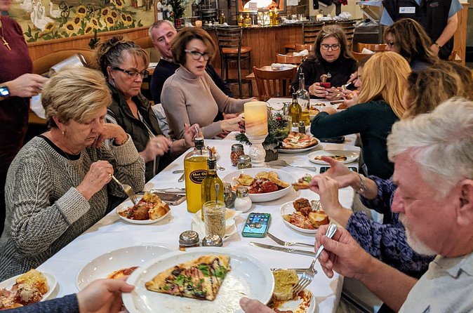 Berlin Tasting Tour: A Delicious Walk Through History - Why Choose the Berlin Tasting Tour?