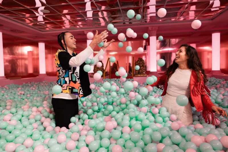 Berlin: The Upside Down Experience Entrance Ticket - Food, Drinks, and the Hangout Space