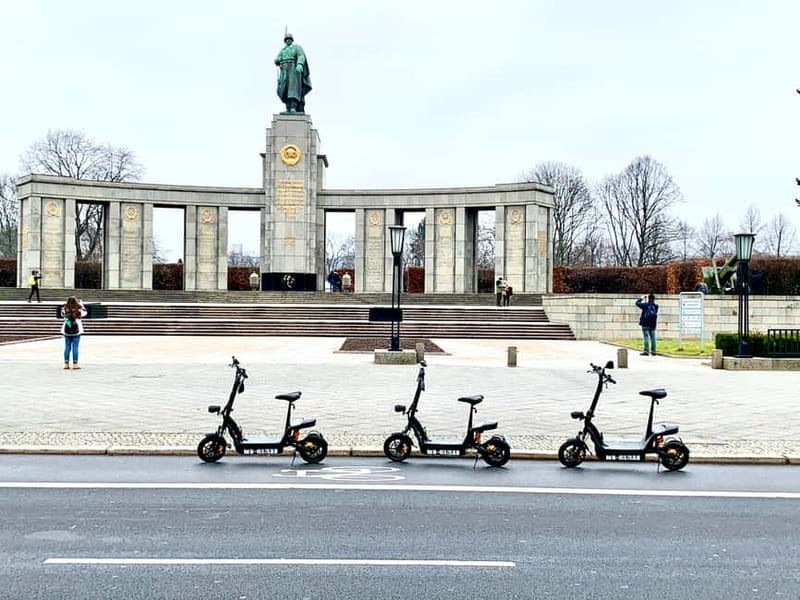 Berlin: Thrilling E-Scooter Adventure Tour - Key Points