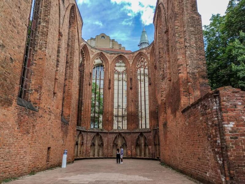 Berlin: Tour through Old Berlin  on the trail of the city's early history - Exploring Museum Island and the Humboldt Forum