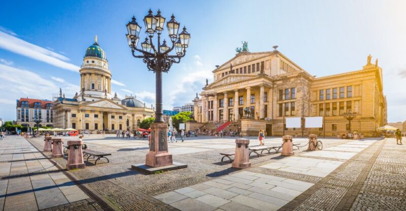 Berlin: Walking Tour of the Top 10 Sightseeing Attractions - Discover Berlin’s Key Landmarks in Just Two Hours