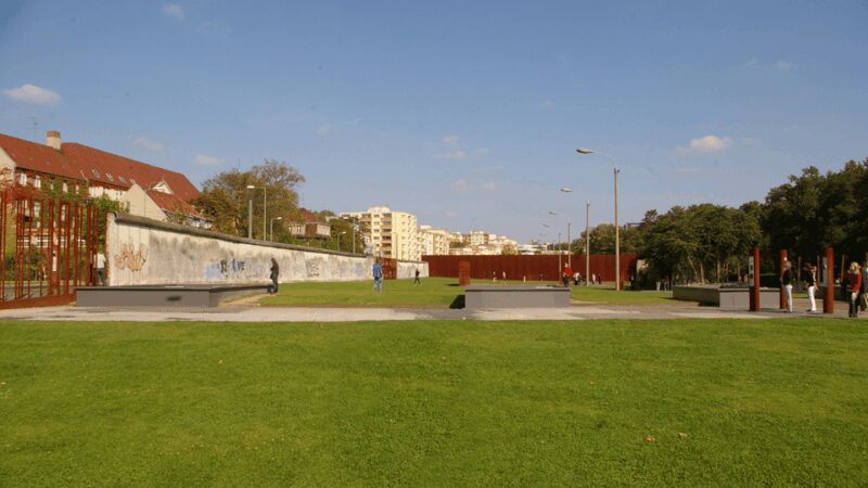 Berlin Wall Tour - Tears, Tunnels & Triumphs (Small Group) - Exploring the Chapel of Reconciliation and Its Message of Hope