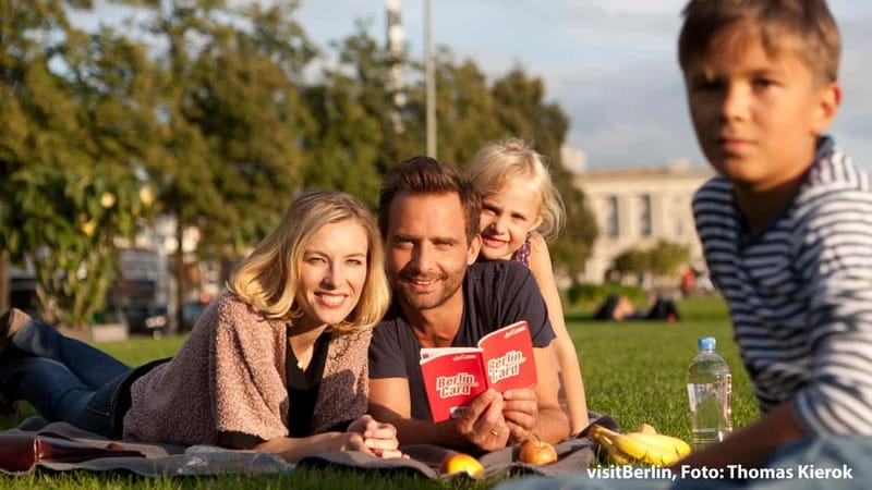 Berlin WelcomeCard: Museum Island & Public Transport - Using the Public Transport System with the Card