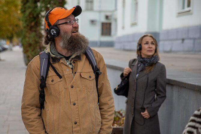 Berlin's Top Sights Walking Music Tour - Cold War Echoes at Checkpoint Charlie and the Trabi Museum