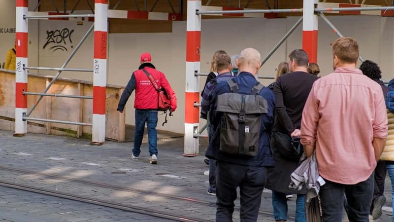 Bern: Chocolate Tasting Tour - Bern’s Most Famous Chocolate Makers and Sampling Stops