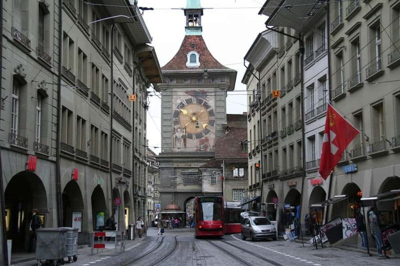 Bern: Political Walking Tour with a Diplomat - Frequently Asked Questions