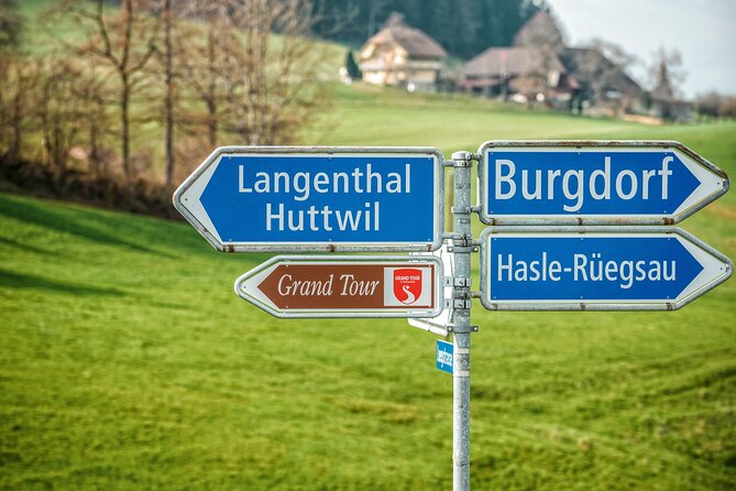 Bern Small-Group Day Trip from Lucerne With Emmental Dairy Visit - Discovering Berns UNESCO World Heritage Old Town