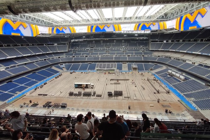 Bernabéu Real Madrid Stadium Guided Tour - The Guides and Their Impact on the Tour