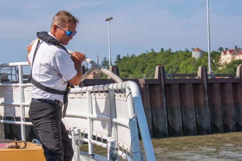 Berthier-sur-Mer: 1000 Razorbill Penguins Observation Cruise - Who Will Most Enjoy This Cruise?