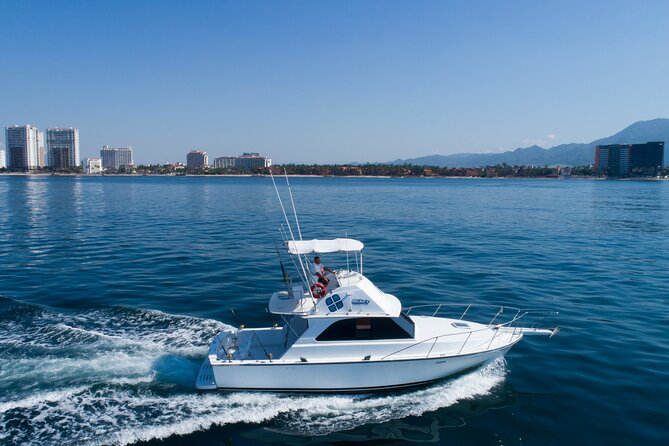 Bertram 38' Convertible Boat in Puerto & Nuevo Vallarta - Who Will Appreciate This Tour the Most?