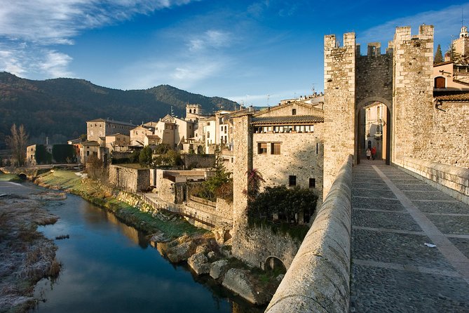 Besalu,Banyoles Lake & Garrotxa Volcanoes Small Group from Girona - The Small-Group Tour from Girona: An Overview