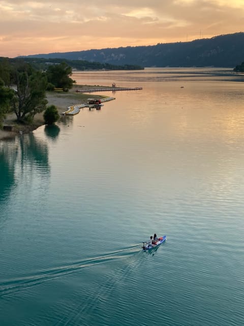 Bespoke Luxury Sightseeing Experiences - High-Quality Transportation and Comfort