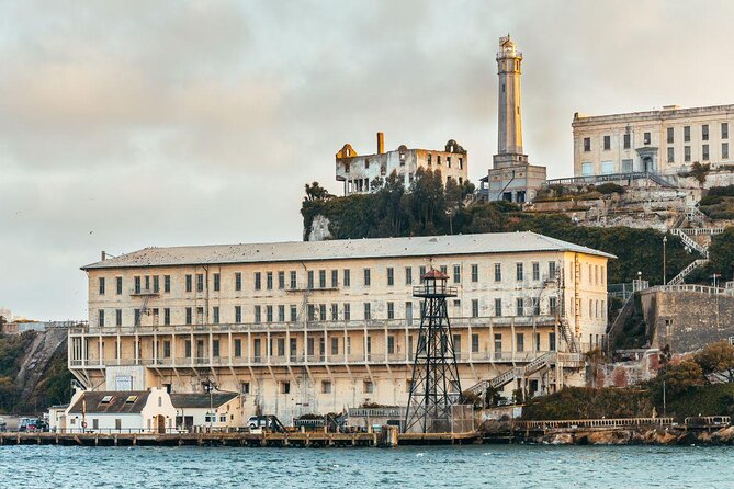 Best Alcatraz Prison Tickets & San Francisco Combo Tour - Explore San Francisco’s Top Highlights in a Private Four-Hour Tour