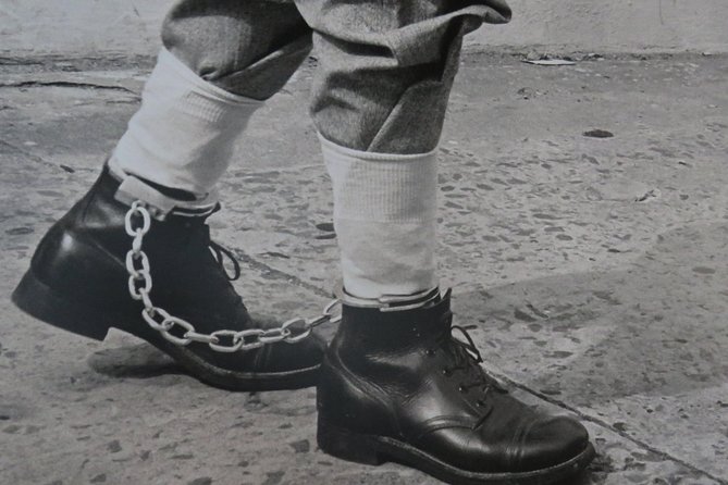 Best Alcatraz Prison Tickets & San Francisco Combo Tour - Iconic San Francisco Landmarks on the Drive