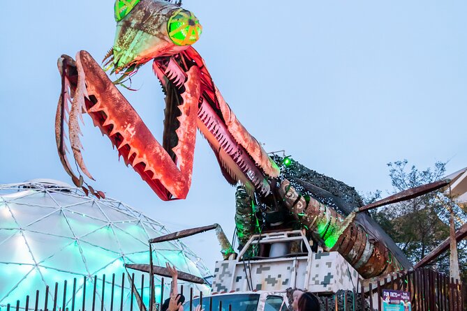 Best Bars on Fremont: Happy Hour and Hidden Gems - Logistics and Group Experience