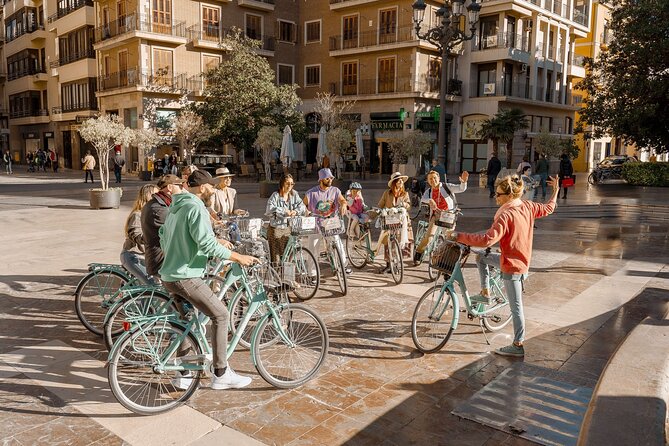 Best Bike Tour Dutch & English in Valencia - Exploring Valencia’s Historic Heart at Plaza de la Virgen