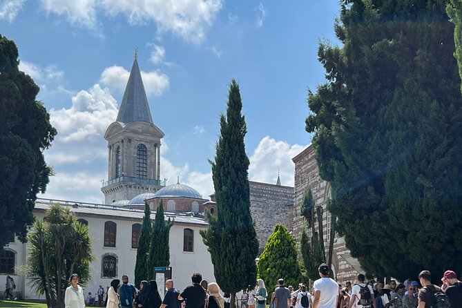 Best Highlights of Istanbul - The Iconic Hagia Sophia: A 6th-Century Monument