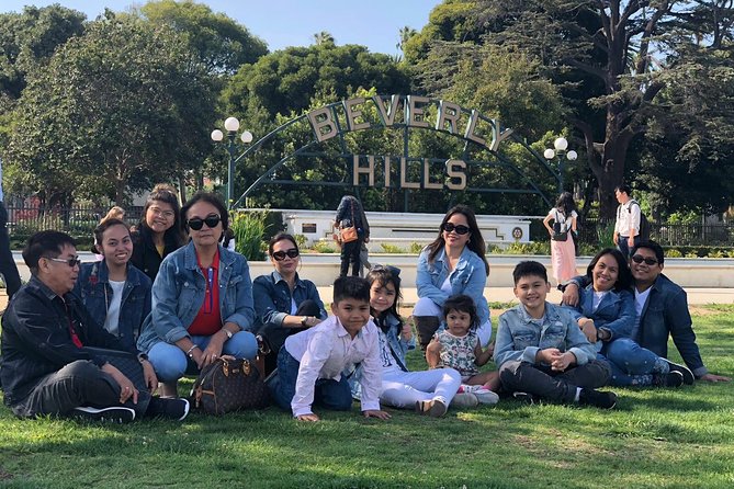Best in LA: Private, Full-Day, Guided Sightseeing Tour - Visiting the Hollywood Sign in Its Classic Spot