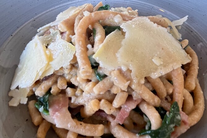 BEST MEDIEVAL VILLAGES GETAWAY - Private Day Tour from Bologna - Traveling to Dozza: Art and History in a Colorful Village