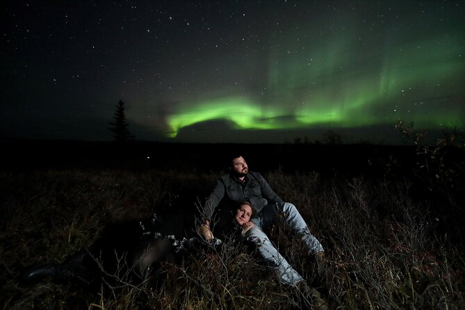 Best Northern Lights Aurora Adventure FREE Portraits & Hot Pizza - Activities and Photo Opportunities During the Tour