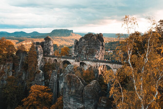 Best of 2 Countries in 1 Tour: Bohemian Saxon Switzerland - Admiring the Bastei Bridge in Saxon Switzerland
