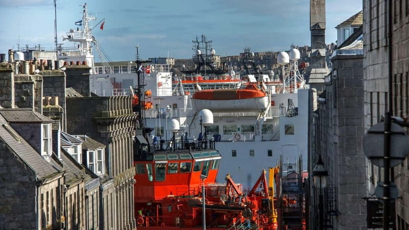 Best of Aberdeen: Private Walking Tour with a Local - Discover Aberdeen’s Hidden Corners with a Local Guide