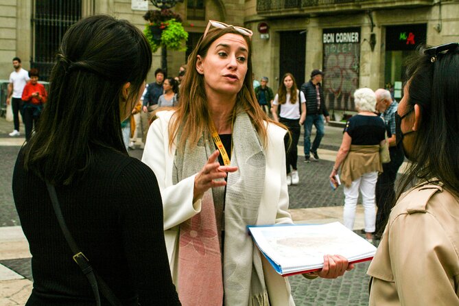 Best of Barcelona: Sagrada Familia, Park Guell, Montjuic & Gothic - Inside Santa Maria del Mar and the Fossar de les Moreres