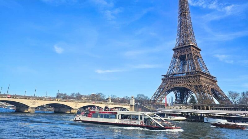 Best of Both Worlds Cruise: From Canal St. Martin to Seine - Starting Point Near the Hôtel du Nord and Place de la République