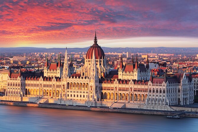 Best of Budapest Tour - Iconic Bridges and Local Markets