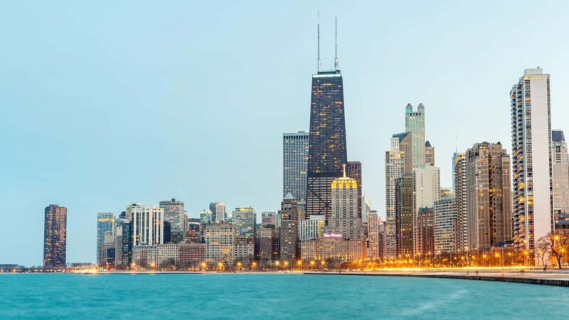 Best of Chicago: Private Walking Tour with a Local - Insider Tips for Enjoying Local Specialties and Hidden Gems