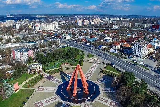 Best of Chisinau City Tour - Exploring Stefan cel Mare Park — The Heart of Downtown Chisinau