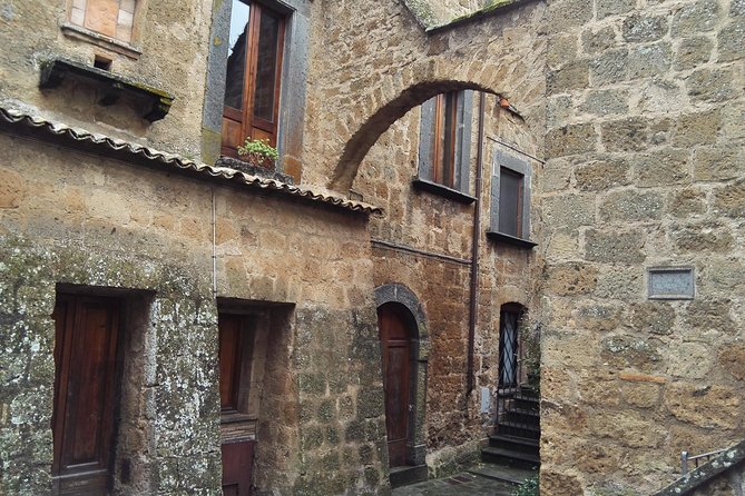 Best Of Civitavecchia Shore Tour: Orvieto & Civita Di Bagnoregio Tour - Accessibility and Physical Considerations