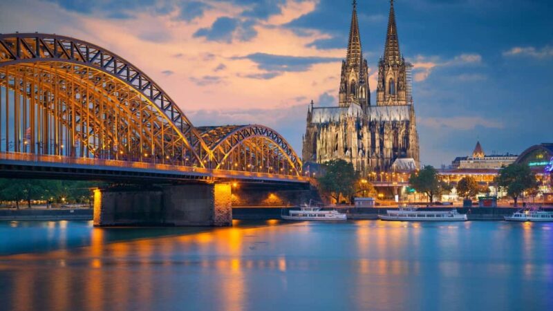 Best of Cologne: Private Walking Tour with a Local - Discover Cologne’s Old Town and Riverside Charm