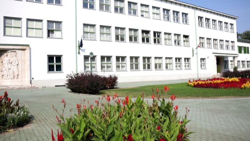 Best of Debrecen: Private Walking Tour with a Local - Kossuth Square and the Local Neighborhoods