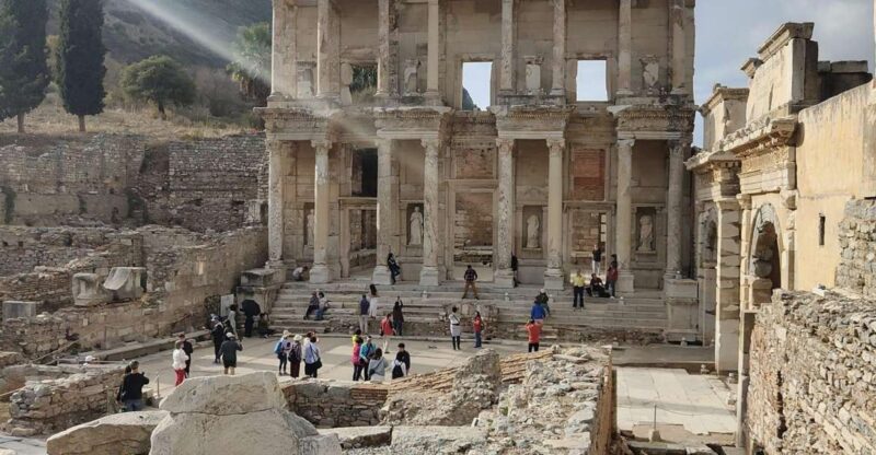 BEST OF EPHESUS TOUR - Exploring the Ruins of Ephesus with a Knowledgeable Guide