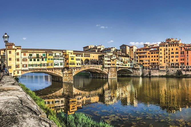 Best Of Florence: 2.5 hours Audio Guided Walking Tour with Host - Iconic Views from Ponte Vecchio