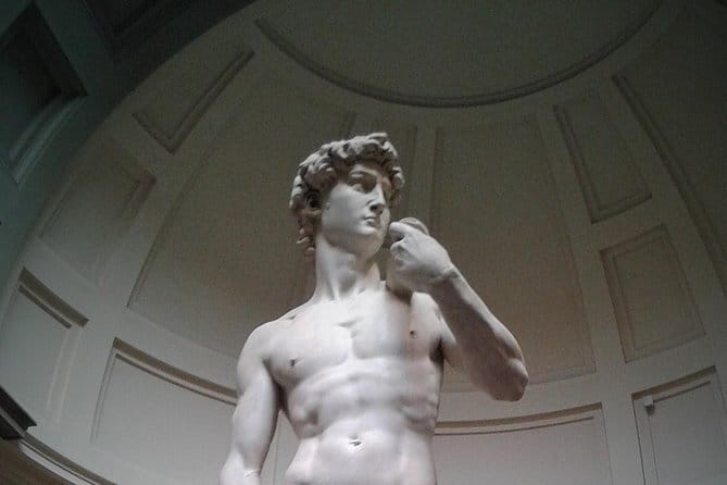 Best of Florence with Michelangelo's David Small Group Tour - Practical Details: Meeting Point, Group Size, and Accessibility