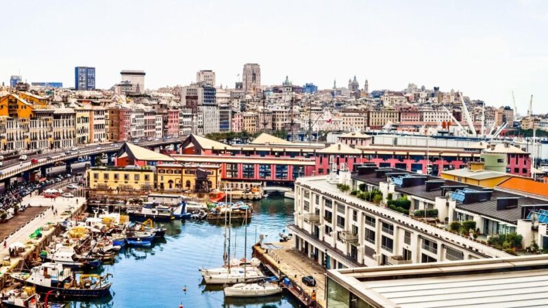 Best of Genoa: Private Walking Tour with Local - Exploring Porto Antico and Modern Landmarks